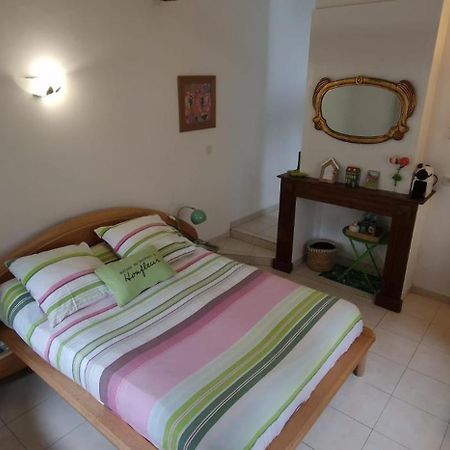 Honfleur A Deux Bed & Breakfast Ngoại thất bức ảnh