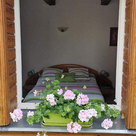 Honfleur A Deux Bed & Breakfast Ngoại thất bức ảnh