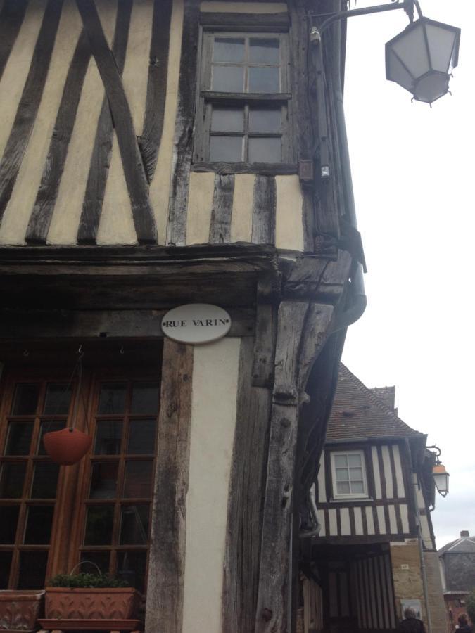 Honfleur A Deux Bed & Breakfast Ngoại thất bức ảnh